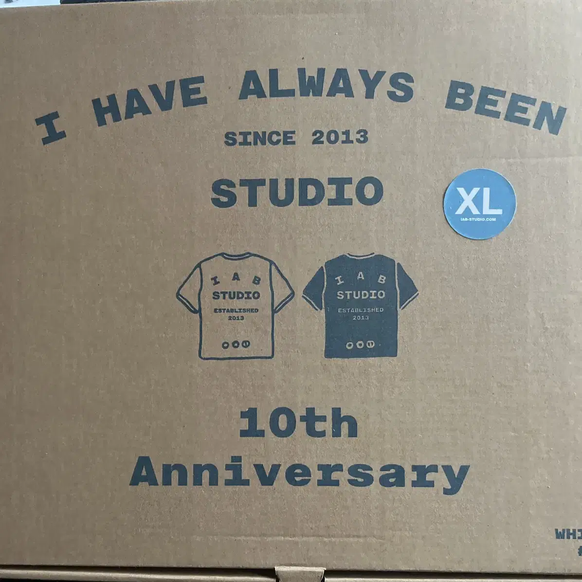 IAB STUDIO 10주년 반팔티 XL 검정&흰 2팩