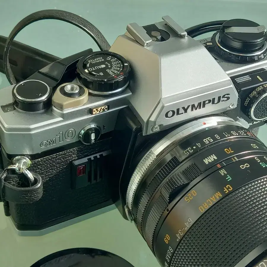 OLYMPUS 올림푸스 OM-10 필름카메라