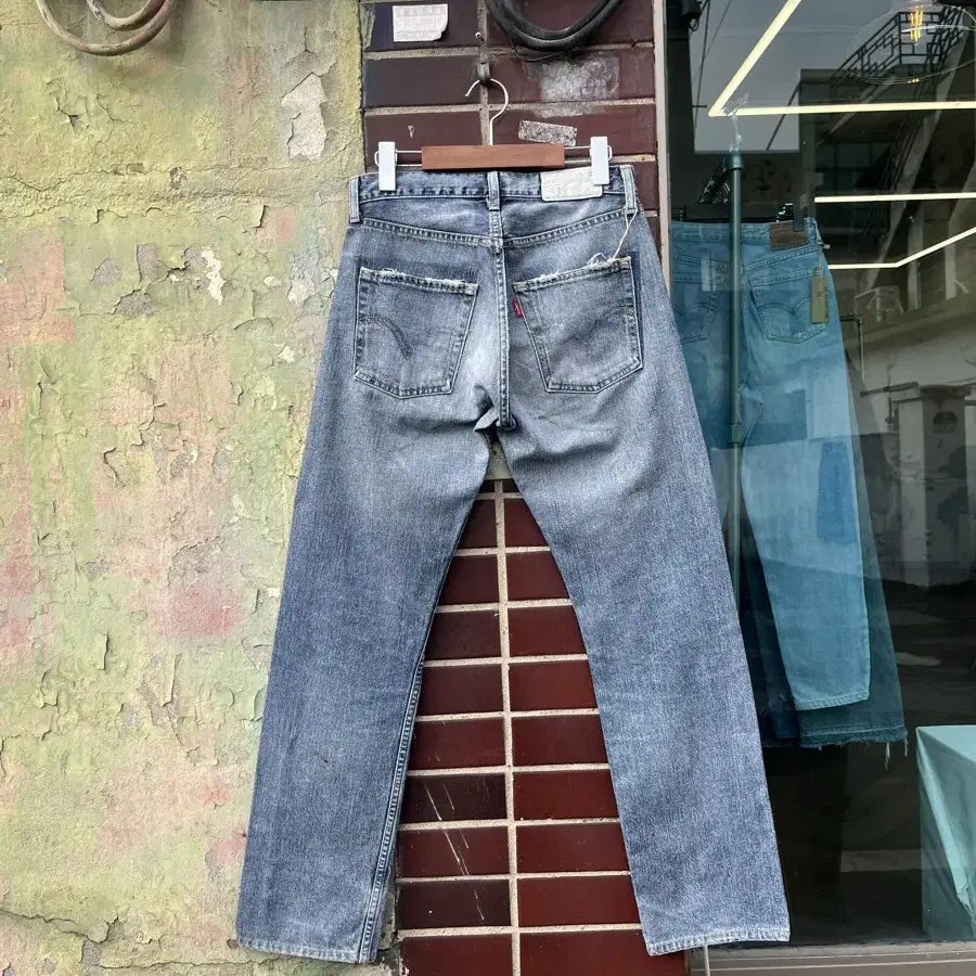 (28)00s 505 Vintage Levis