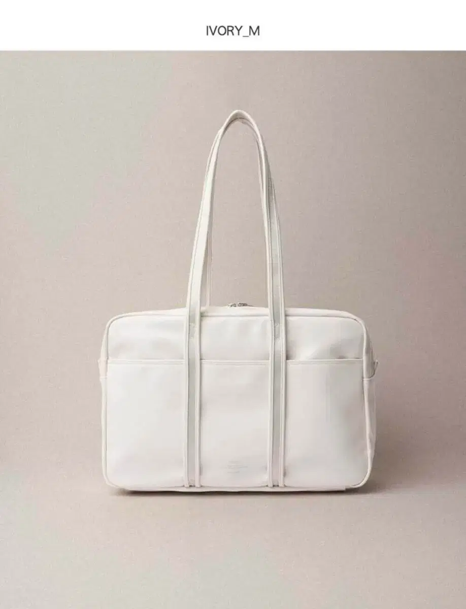 노이에 LEATHER BOSTON BAG IVORY M사이즈