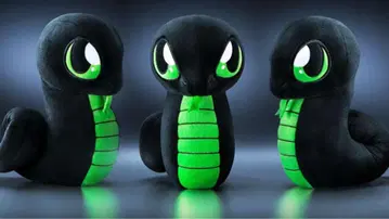Razer Sneki Snek 봉제 인형