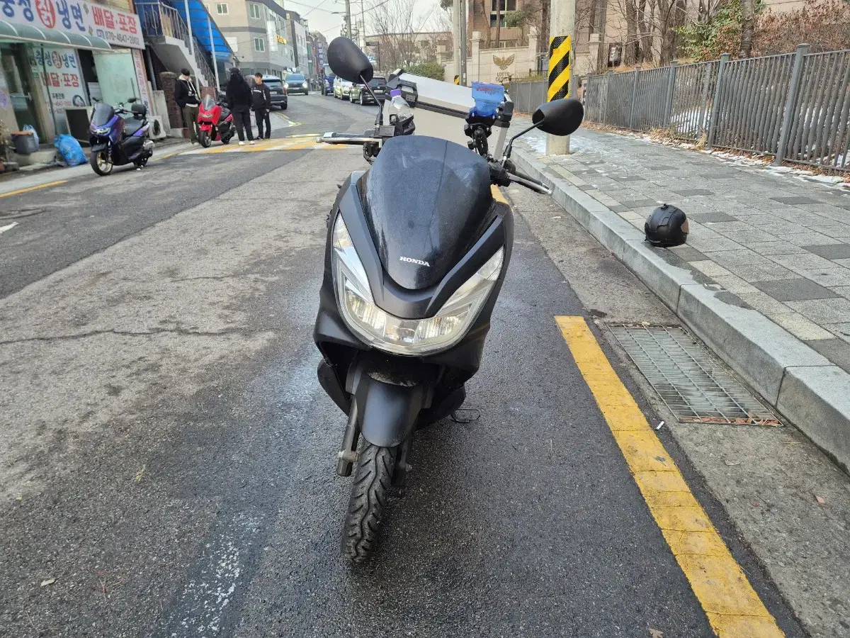 pcx 125 2015년식 오토바이 판매합니다.