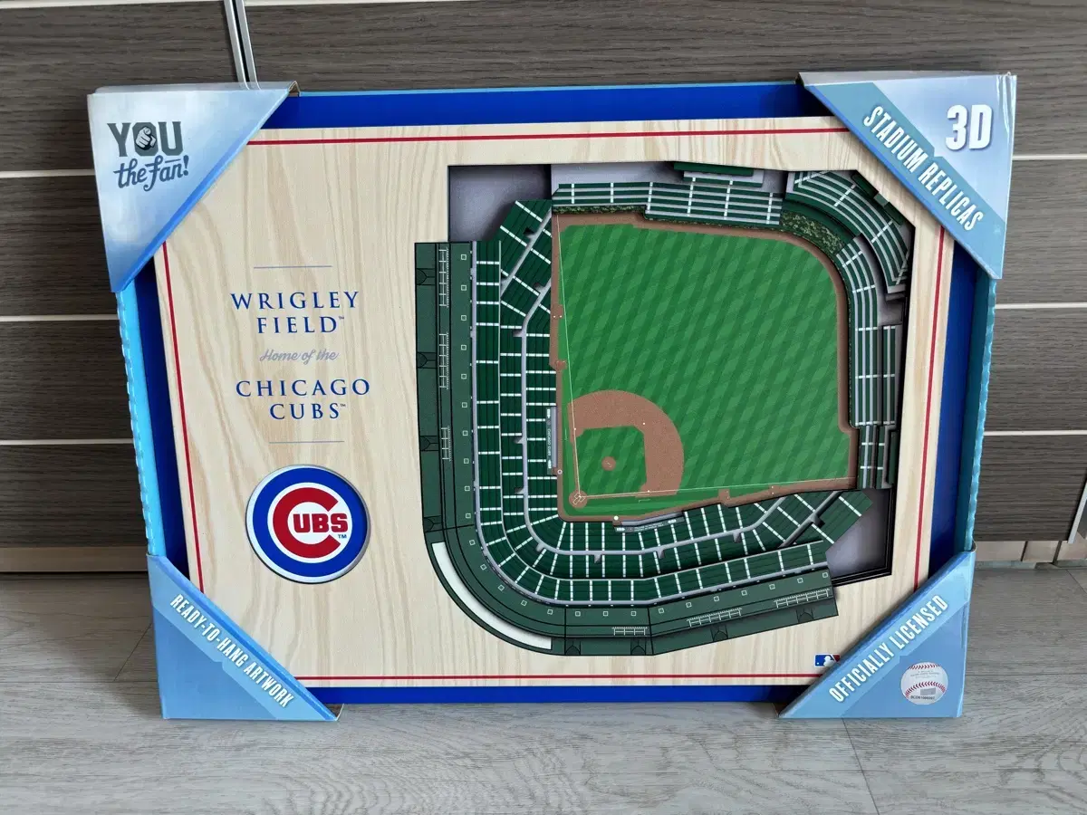 Chicago Cubs 3D Stadium Wooden Frame (Wrigley Field)