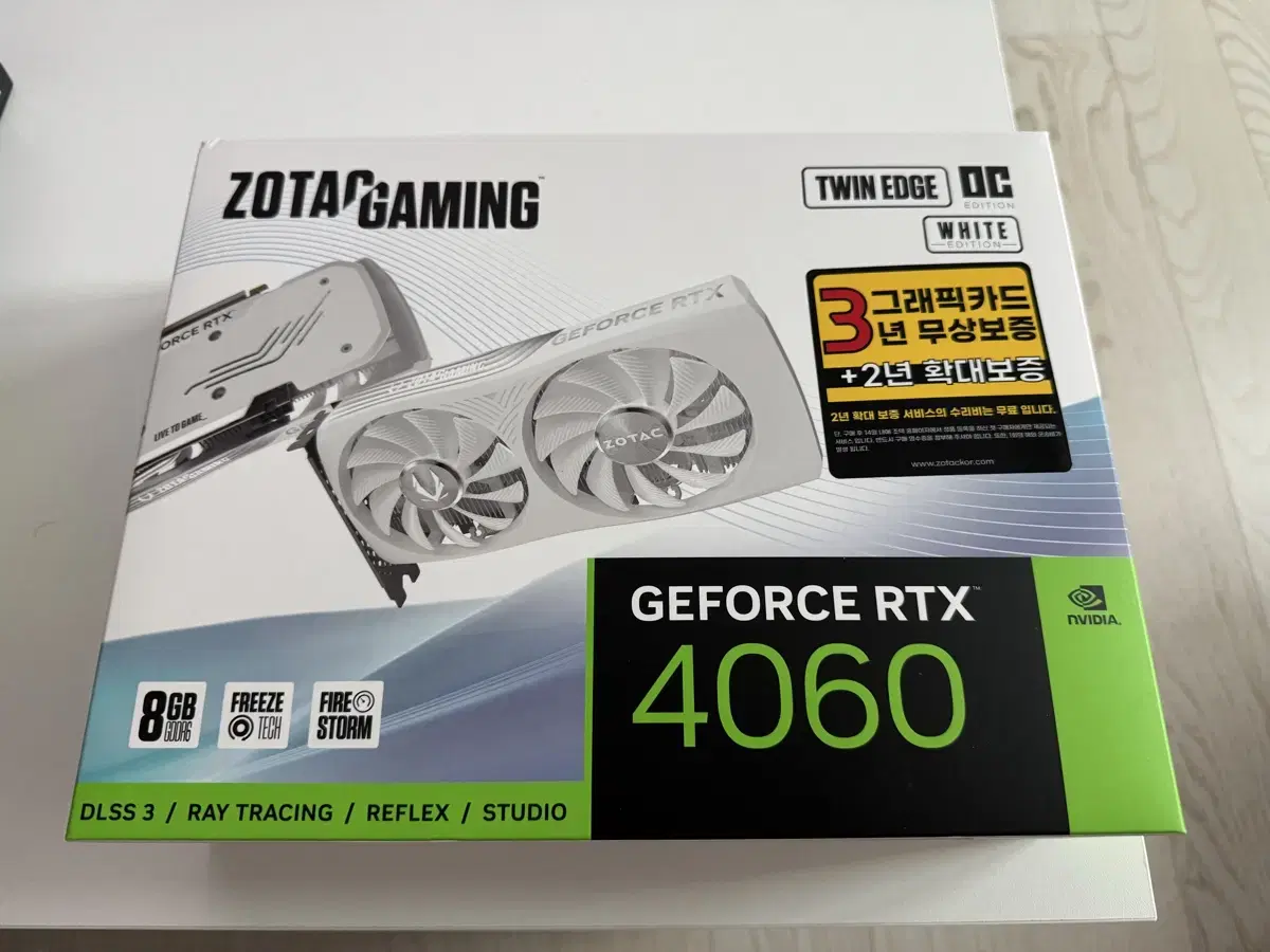 (미개봉) ZOTAC GAMING 지포스 RTX 4060 8GB 화이트