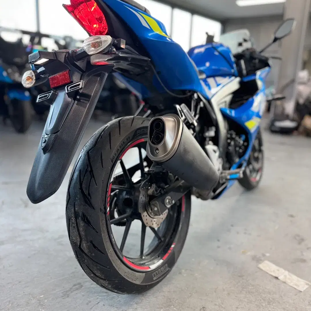 스즈키 GSX-R125 20년형 1만Km 블박차량 판매합니다.