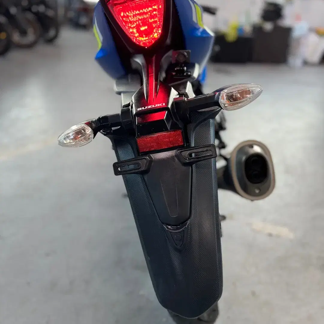 스즈키 GSX-R125 20년형 1만Km 블박차량 판매합니다.