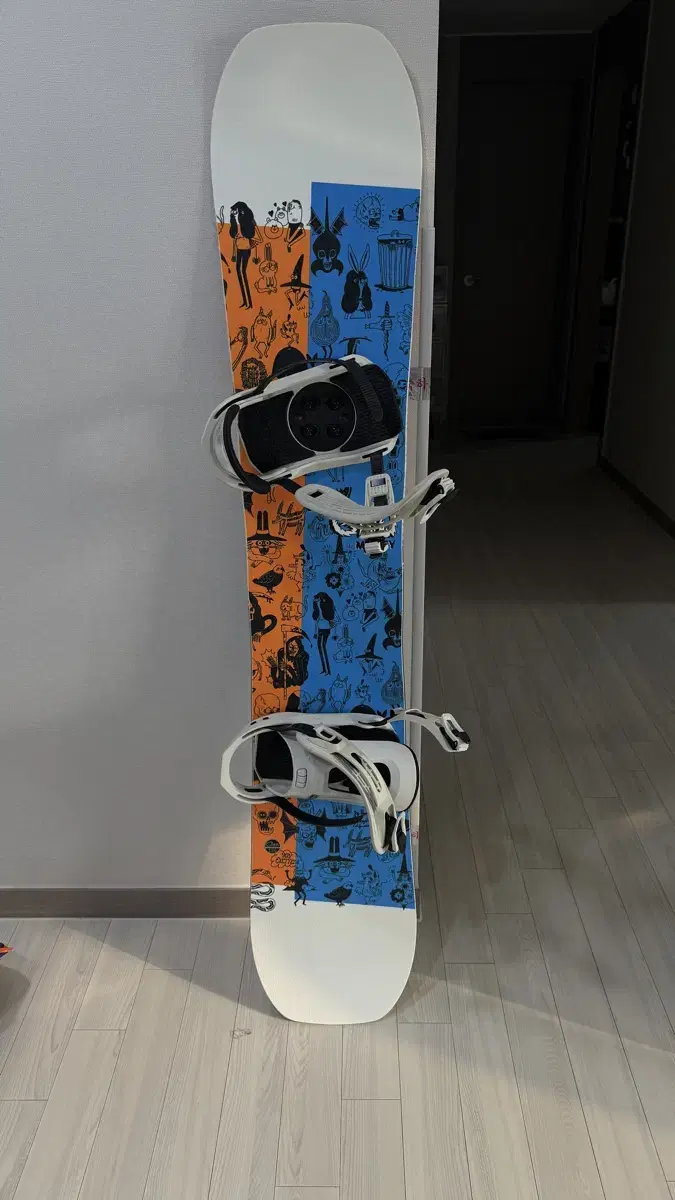 GNU Snowboard Set