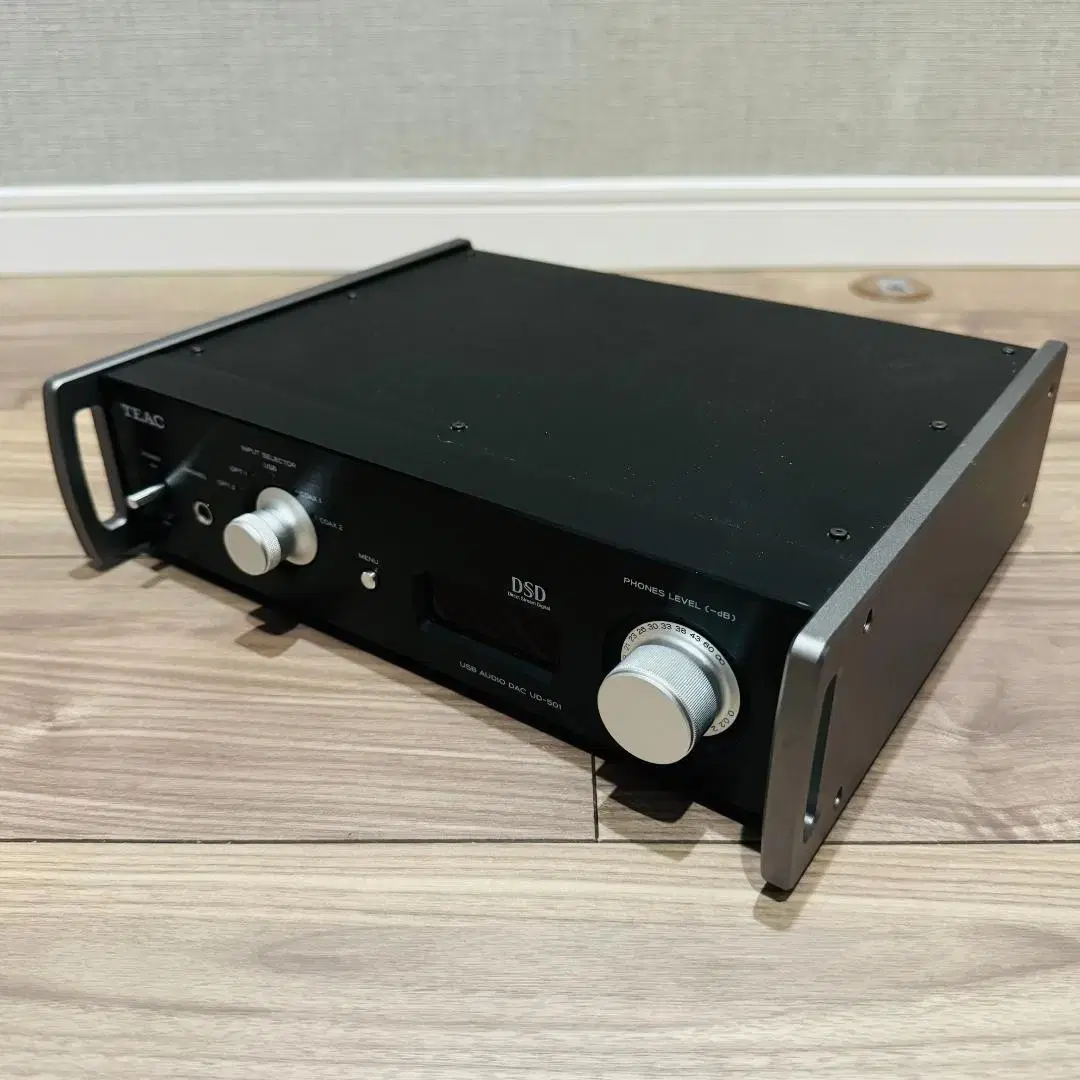 티악 Teac UD-501 DAC