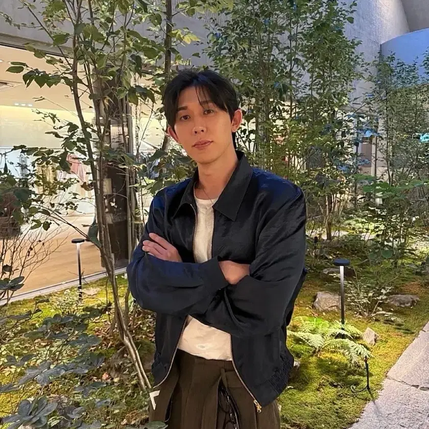 RECTO | 렉토 (M) Lectro 80s Castile Castilla Bowling Jumper