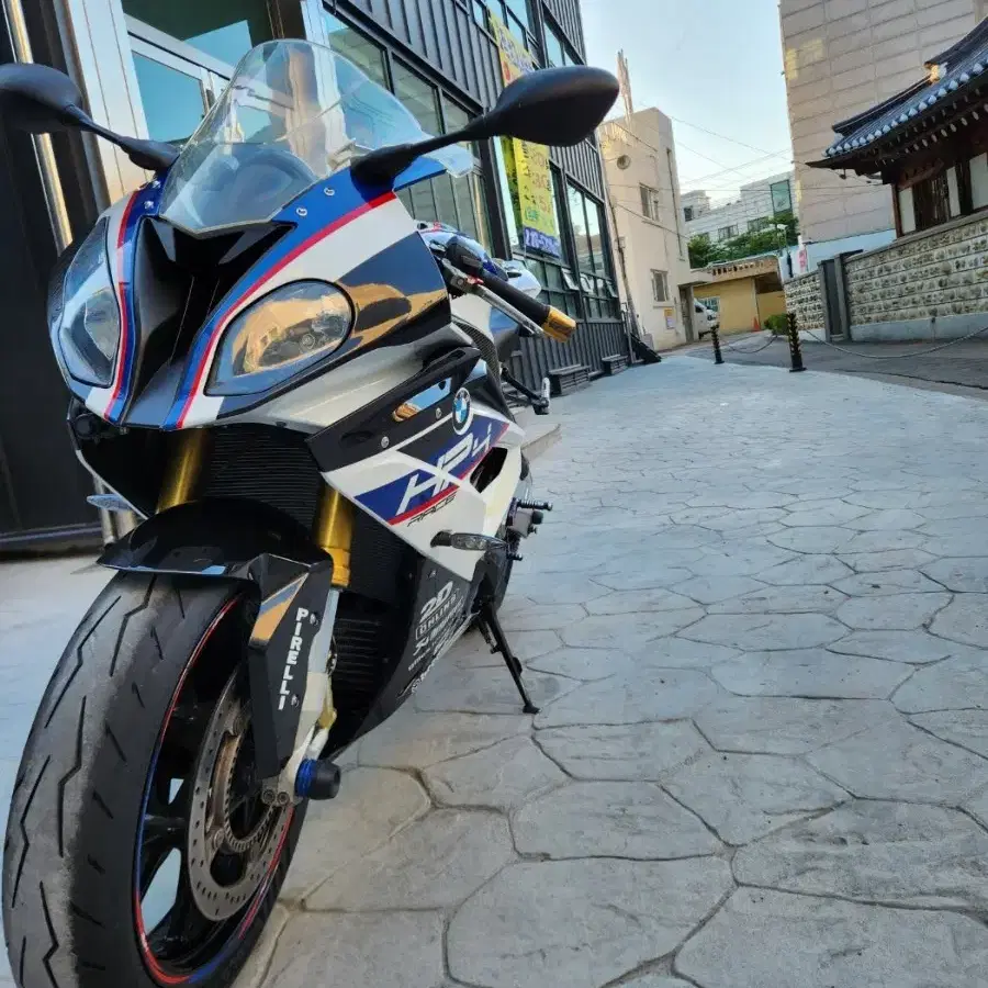 BMW s1000rr 판매