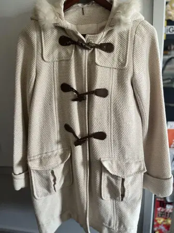 아이보리 더플 코트 후드 부착 가격 인하 클리닝 완료