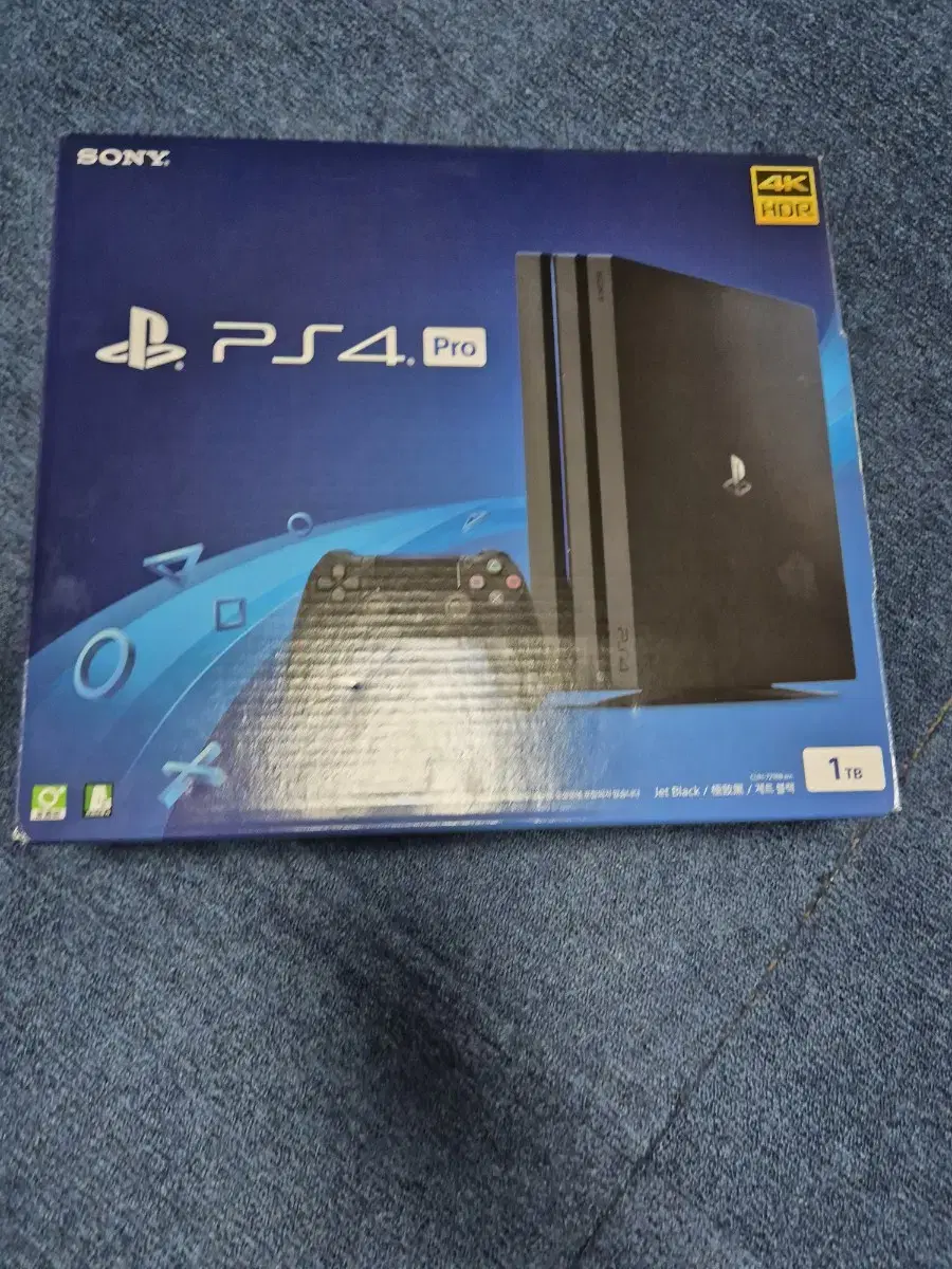 ps4 pro 1tb 풀박 +듀쇽1개 급쳐합니다