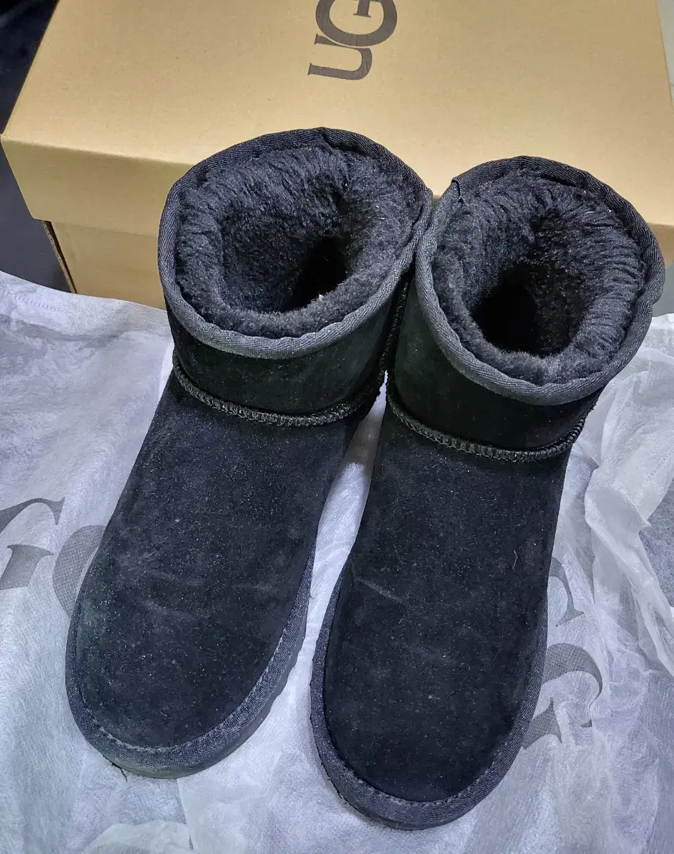 UGG 어그부츠