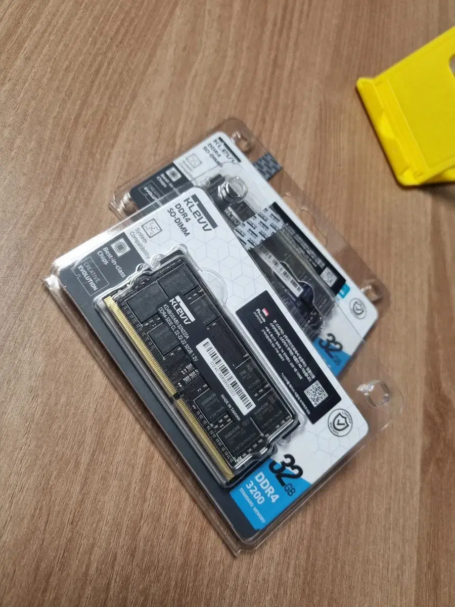 DDR 4 노트북 메모리 32GB x 2개 팝니다