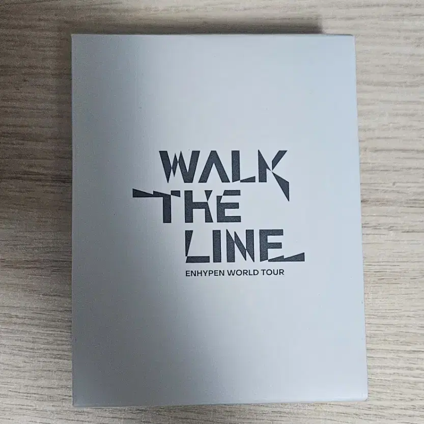 엔하이픈 Walk the line 포토카드 바인더 미개봉