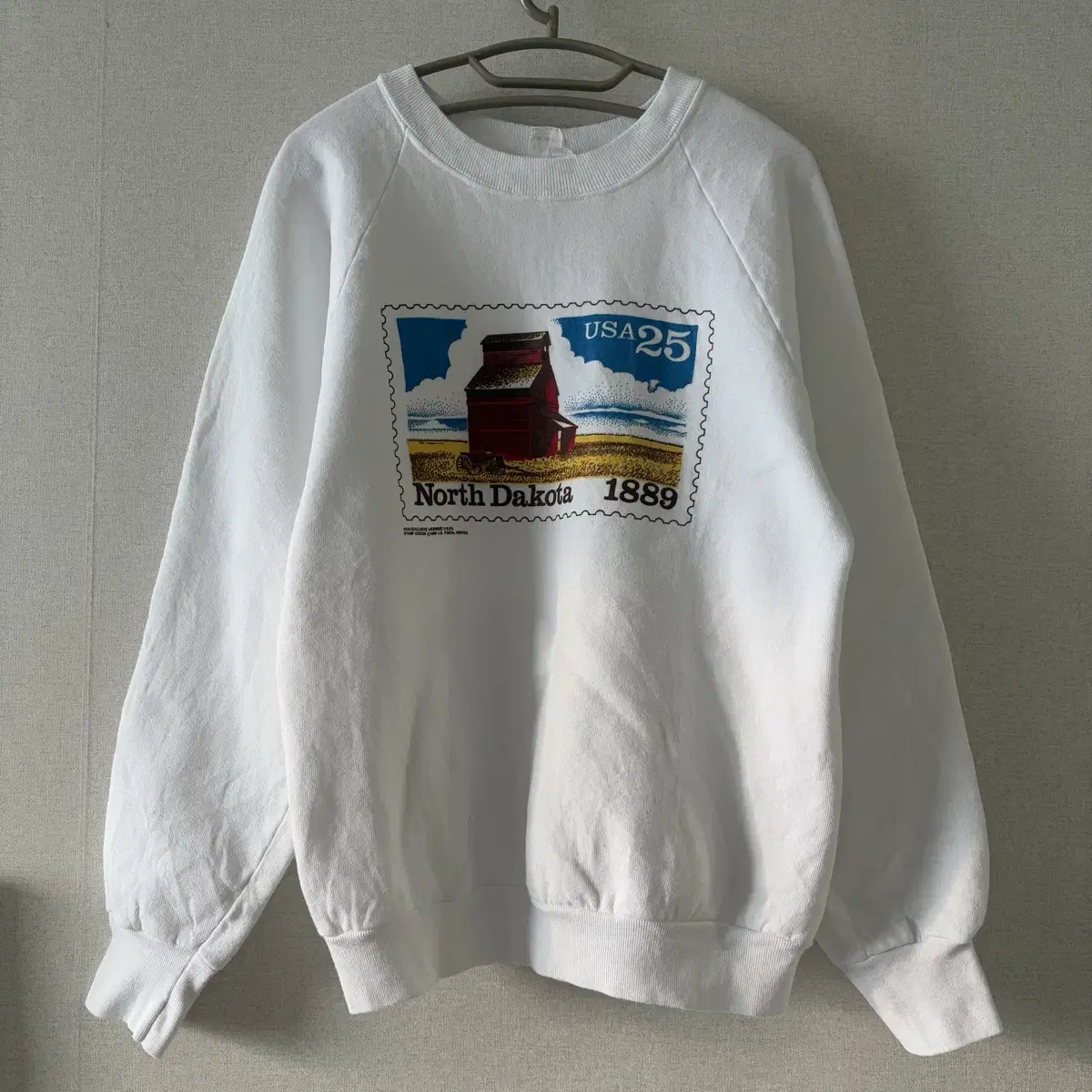 80's USA vintage north dakota sweatshirt