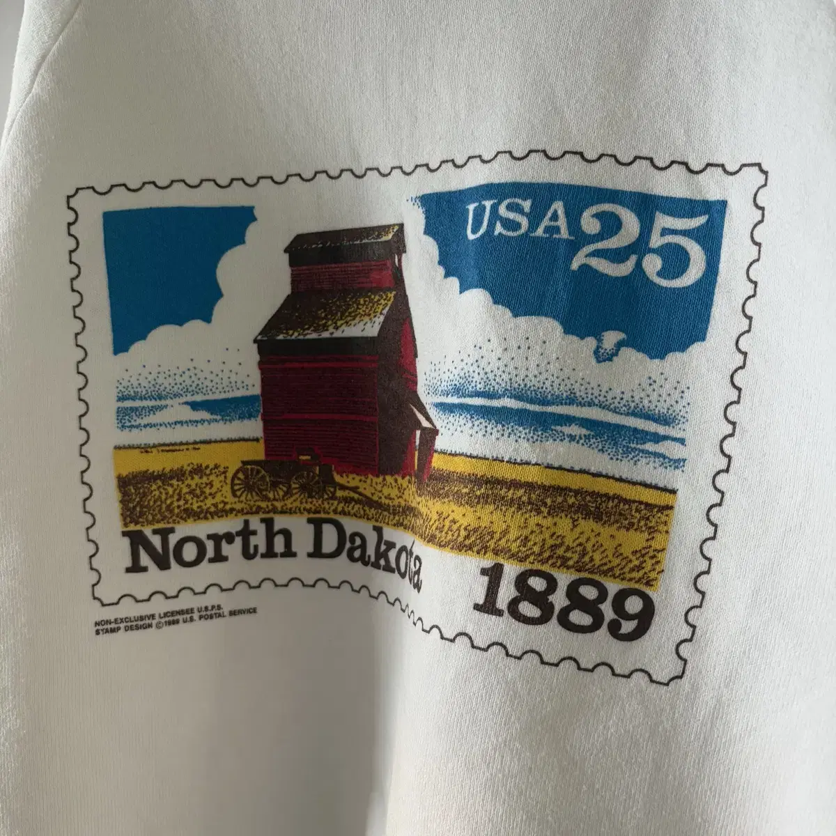 80's USA vintage north dakota sweatshirt