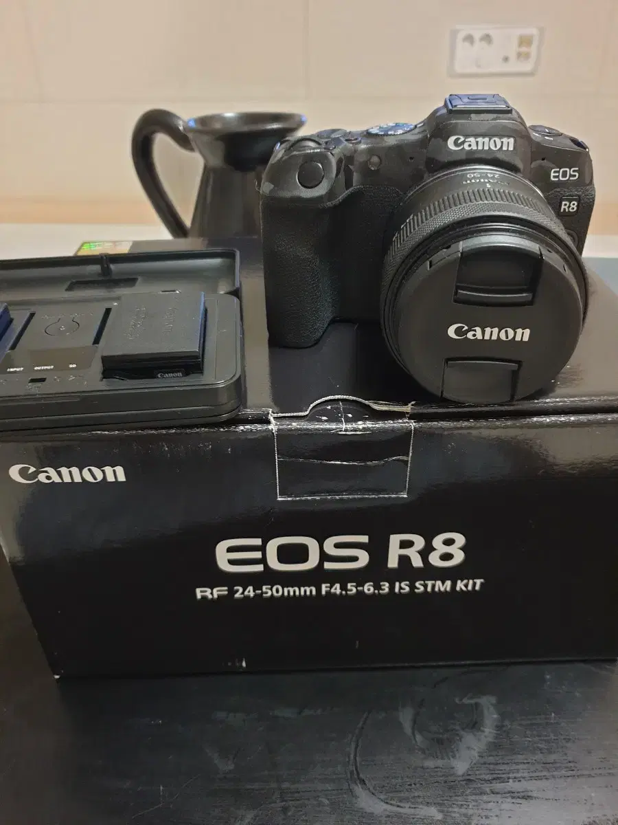 EOS R8 + RF25-50 KIT(25.04 보증)