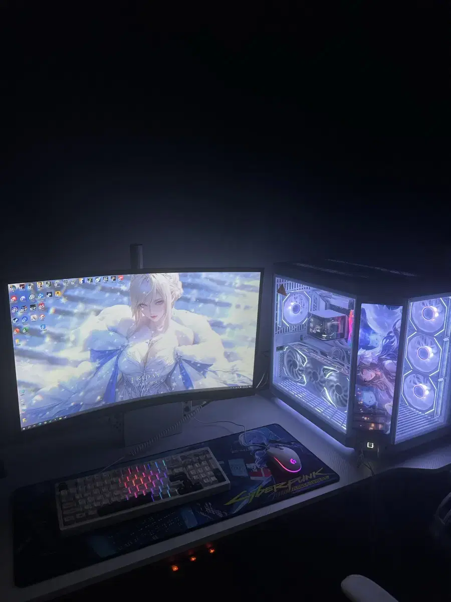 4080super+7800x3d+hyte y70+파노라마 360 판매