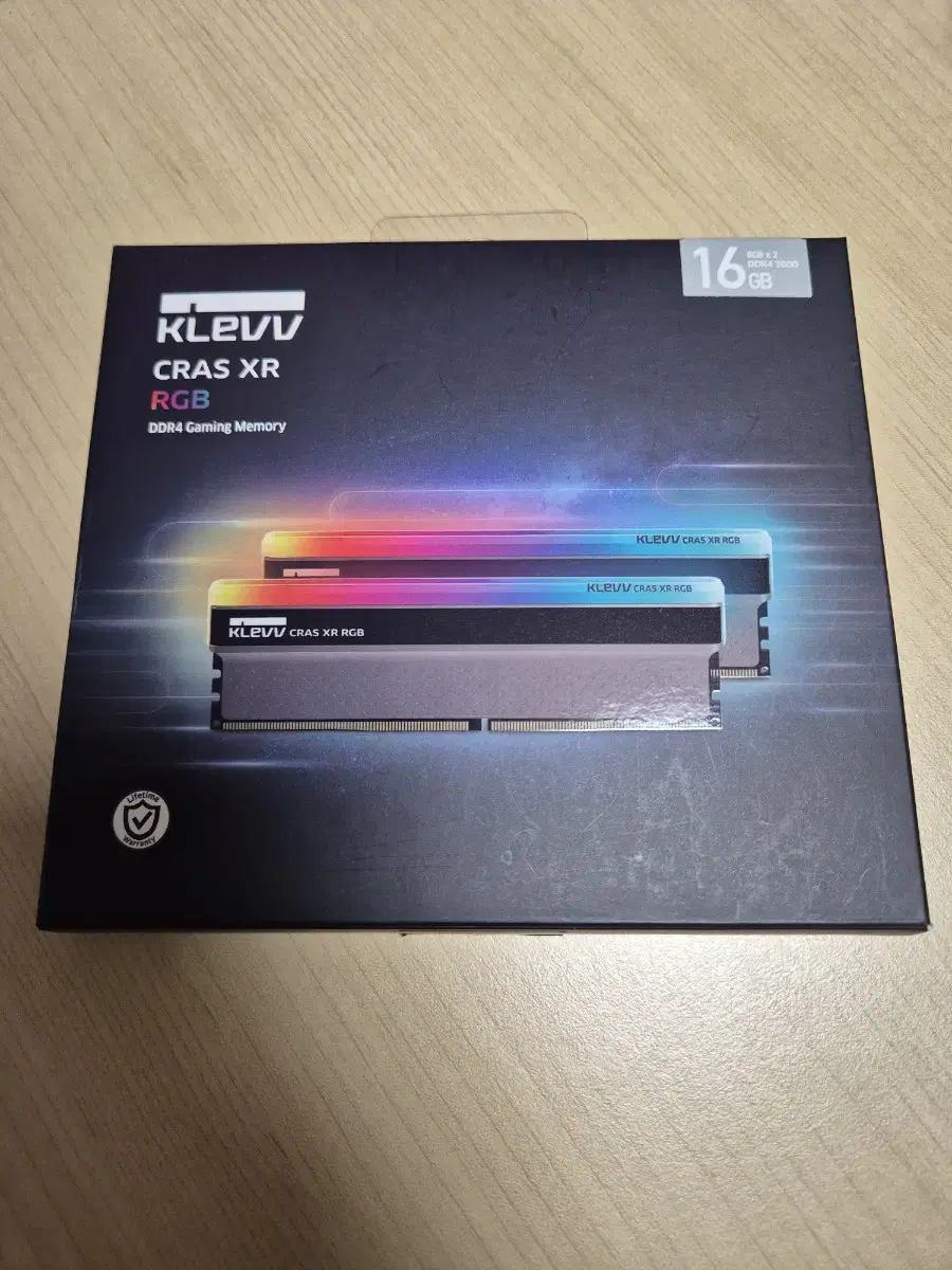 KLEVV CRAS XR RGB DDR4-3600 8G