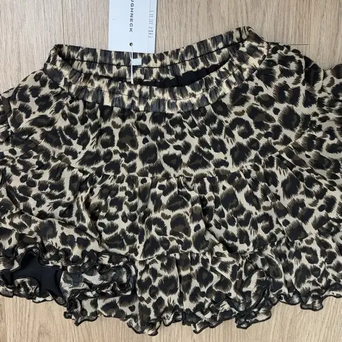 러프넥 레오파드 튜튜 스커트 LEOPARD TUTU SKIRT