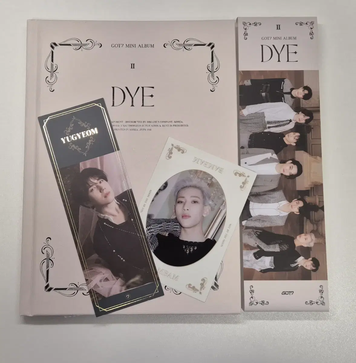 갓세븐 DYE 앨범 판매합니다.