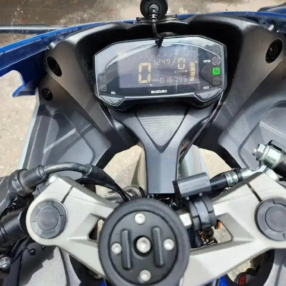 GSX-R125 2021년식 / 스페셜카울 2채널 블박 요시무라 풀배기