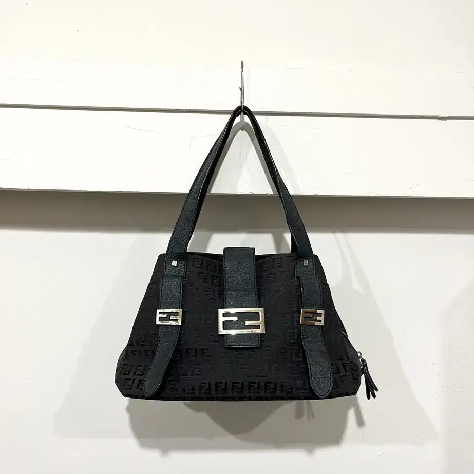 FENDI Baguette Shoulder Bag