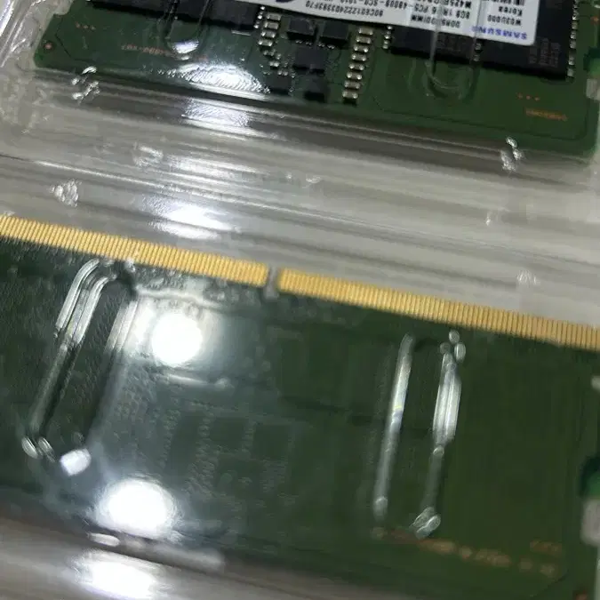 삼성 정품 DDR 5 8기가 2개 판매합니다