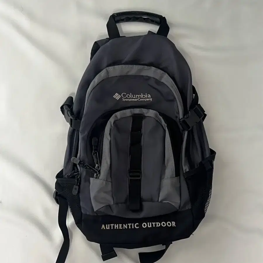 Columbia 컬럼비아 30L 백팩