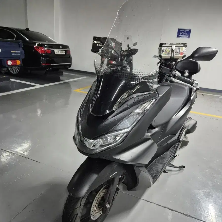 22년식 pcx(abs) 팝니다