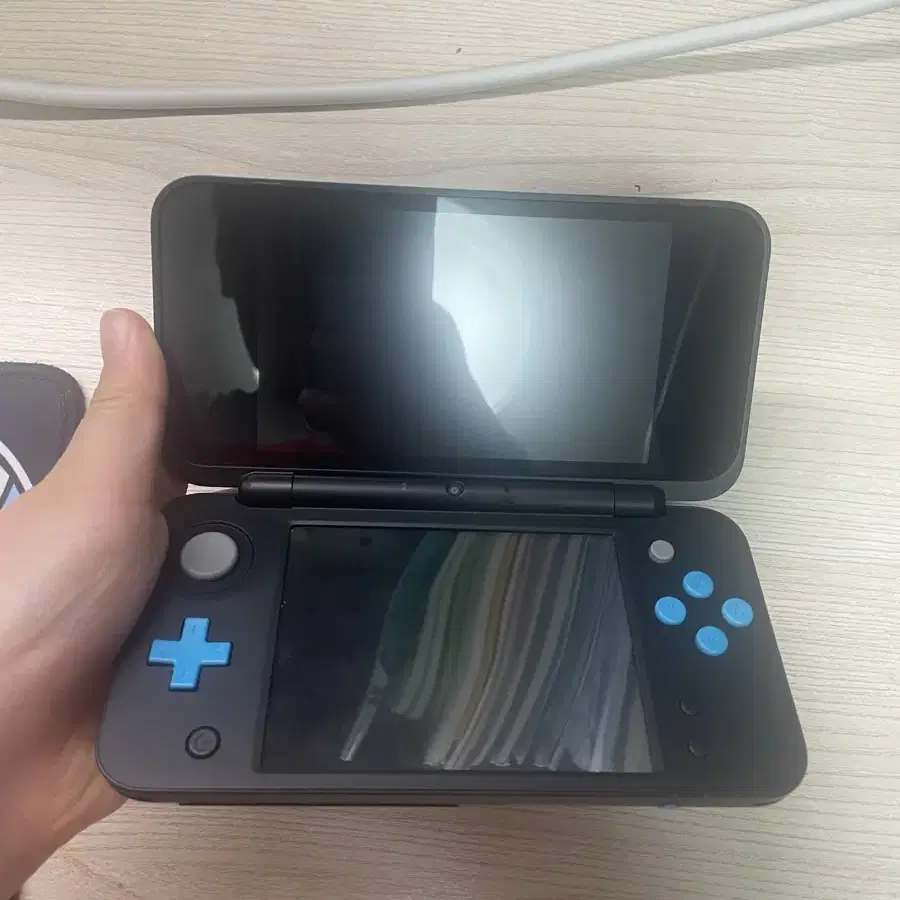 상태 매우좋은 닌텐도 2ds xl