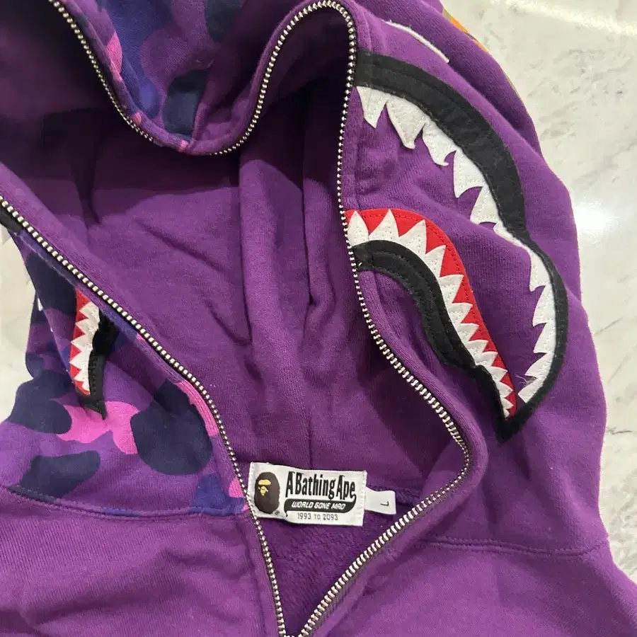 베이프 샤크후드 퍼플 라지 bape