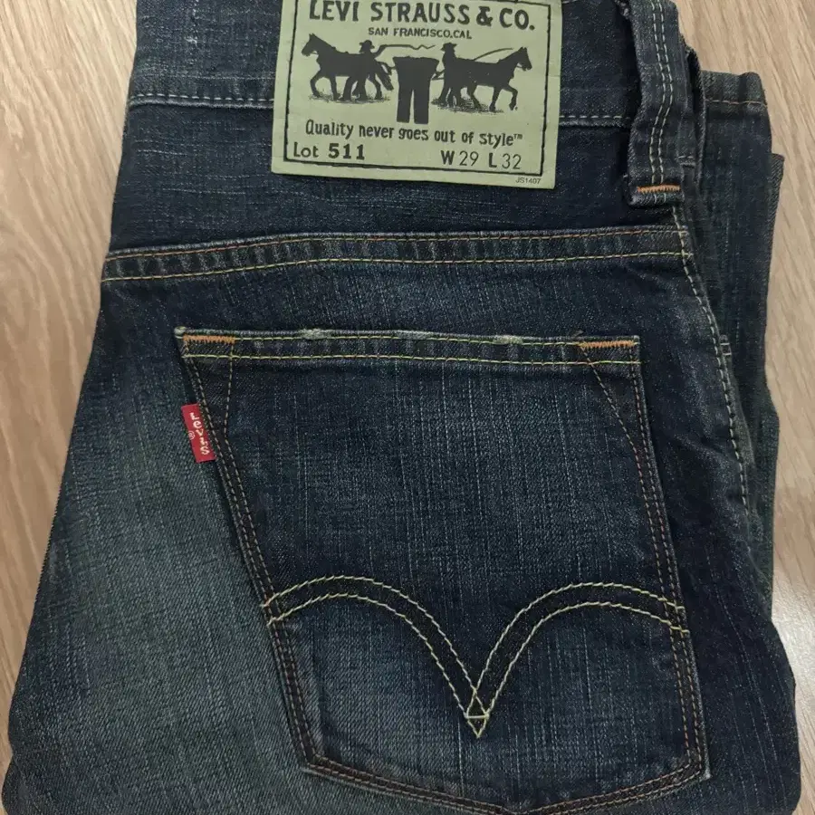 Levis 511(SLIM) 팝니다.