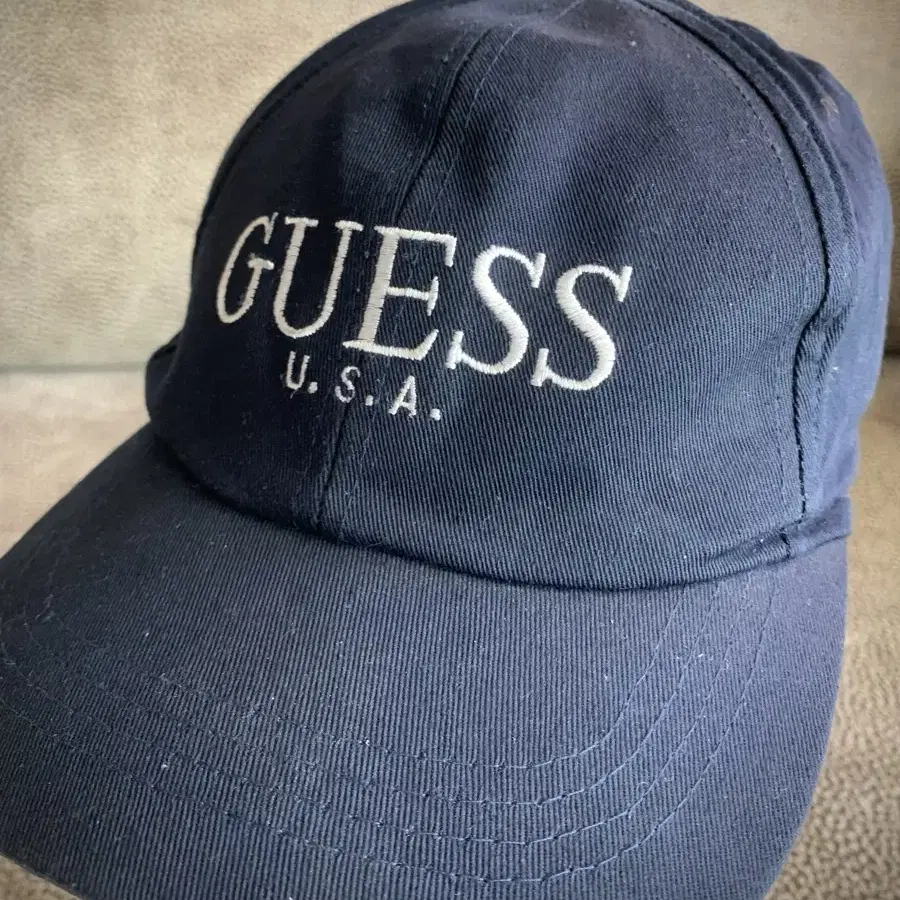 90s 빈티지 GUESS 게스 USA 모자 볼캡