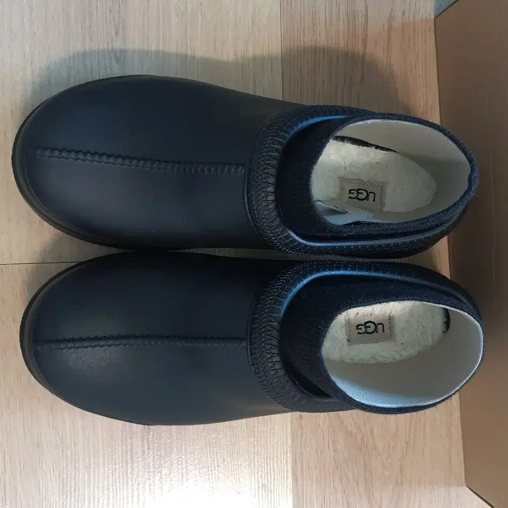 새상품 일본정품 UGG 어그 타스만X 260 부츠 레인부츠 앵클부츠