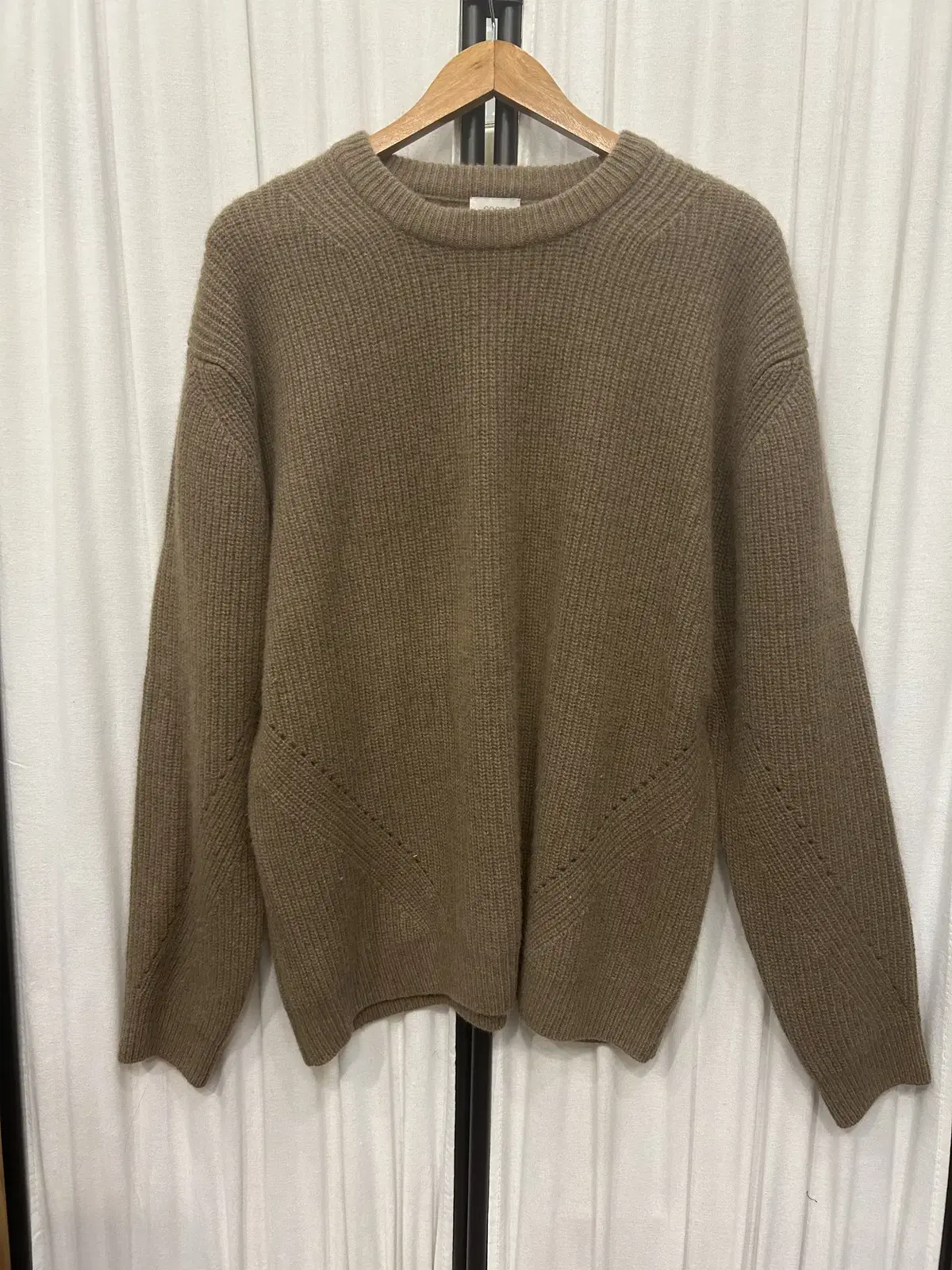 Coeur Men's Fox Hair Camel Brown Knit