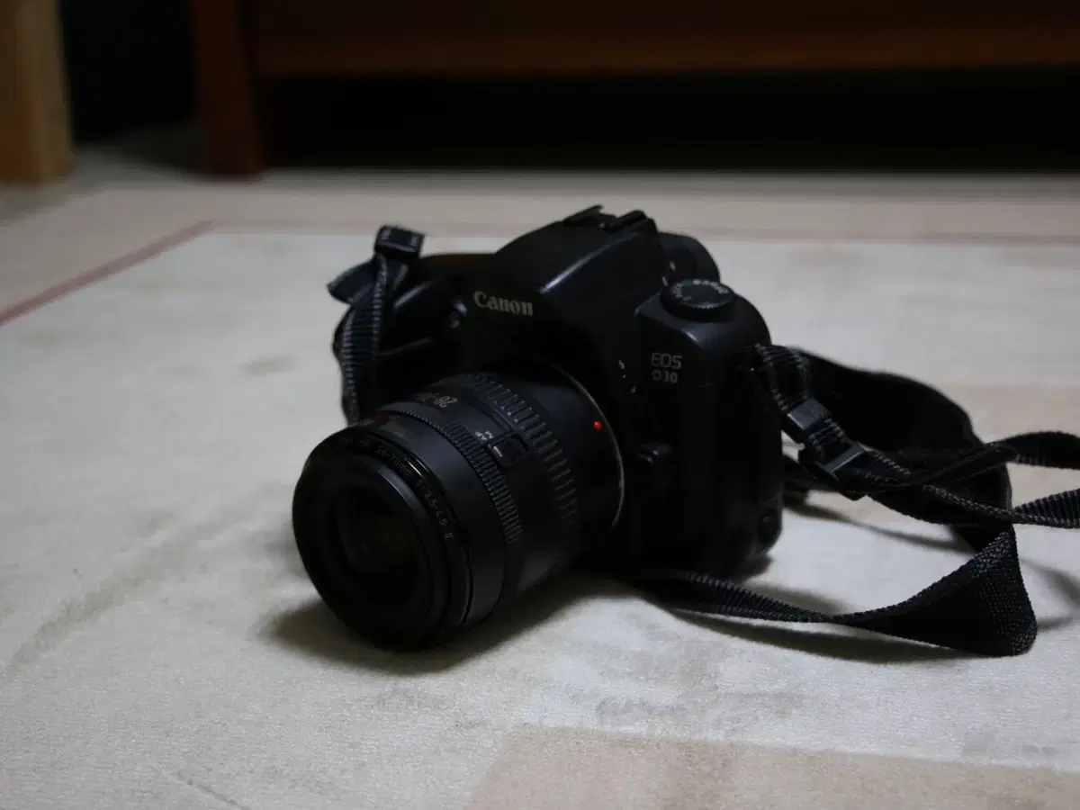 Canon EOS D30 + EF 28-70 f3.5-4.5 II for sale