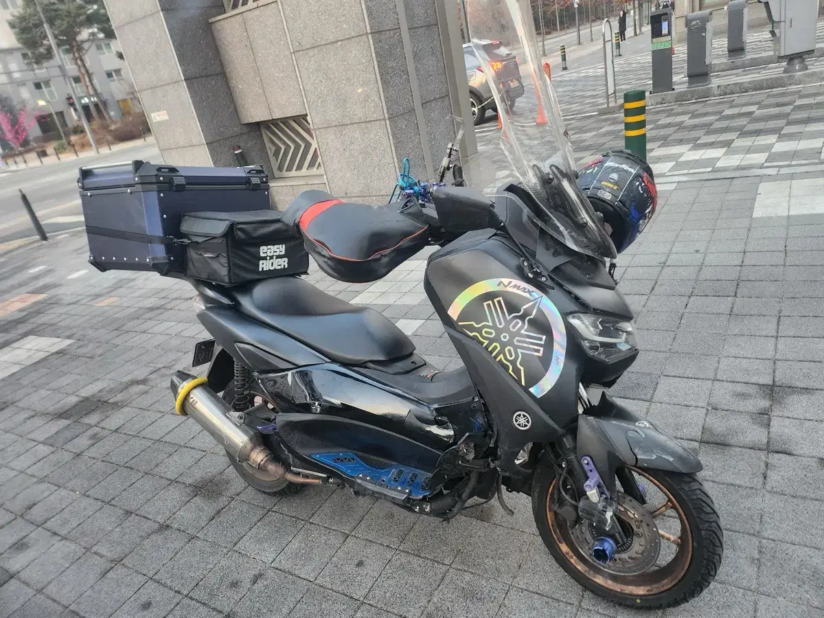 NMax125