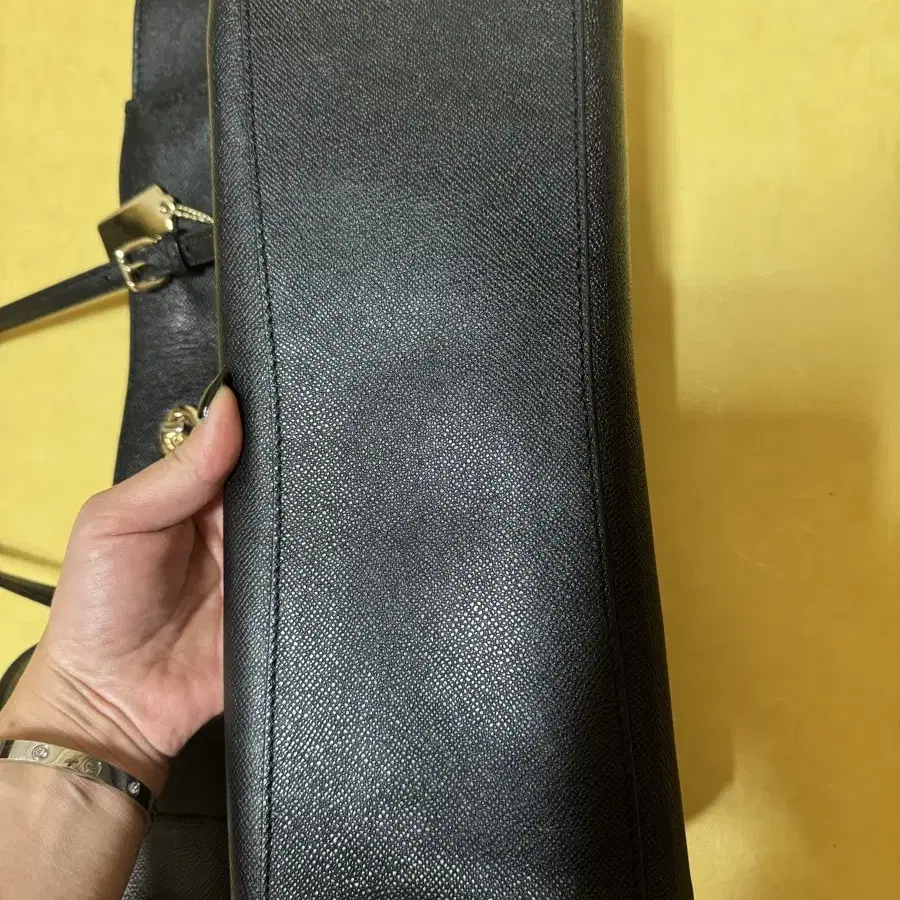 코치 턴락토트 인 크로스그레인 레더(36454)