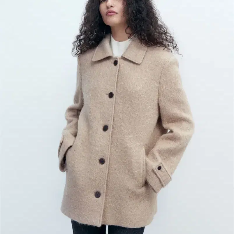 포유어아이즈온리 Valentin Wool Half Coat