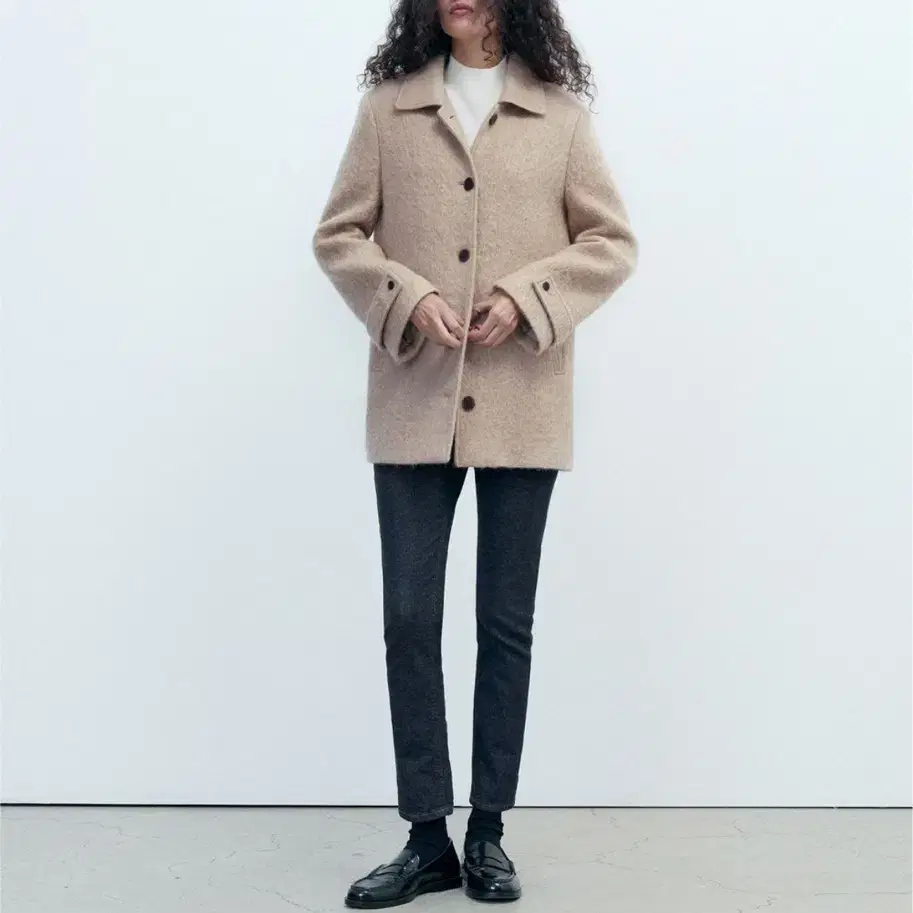 포유어아이즈온리 Valentin Wool Half Coat