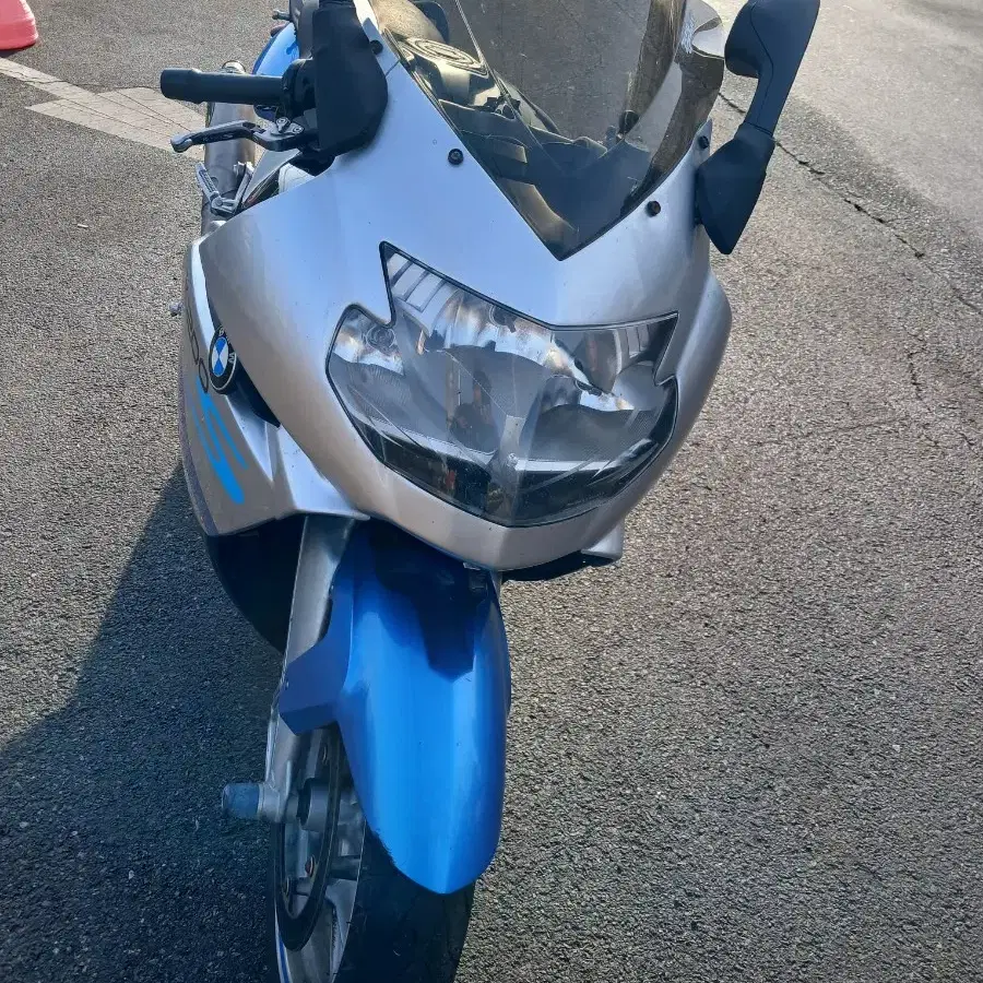 bmw. k1200s 판매또는 다른기종 대차해요