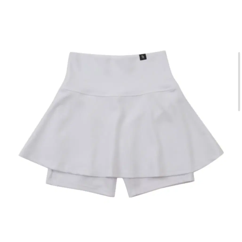 PLAIN POLD FLARE SKIRT SHORTS WHITE