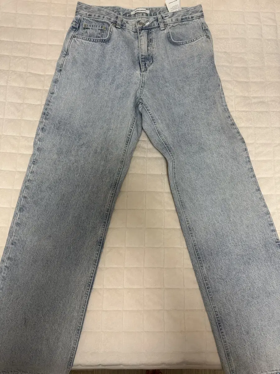 1897 ICE SHOWER JEANS 데님팬츠 팔아요