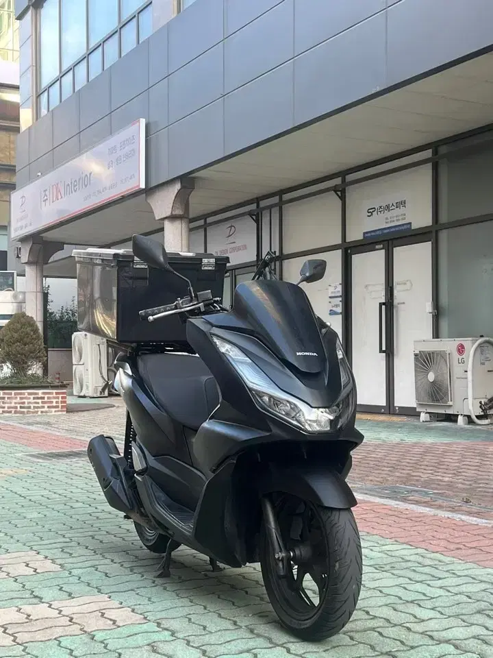 pcx125 21년식 2만키로 팝니다