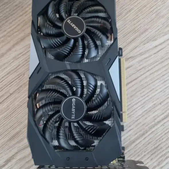 그래픽카드 1660ti