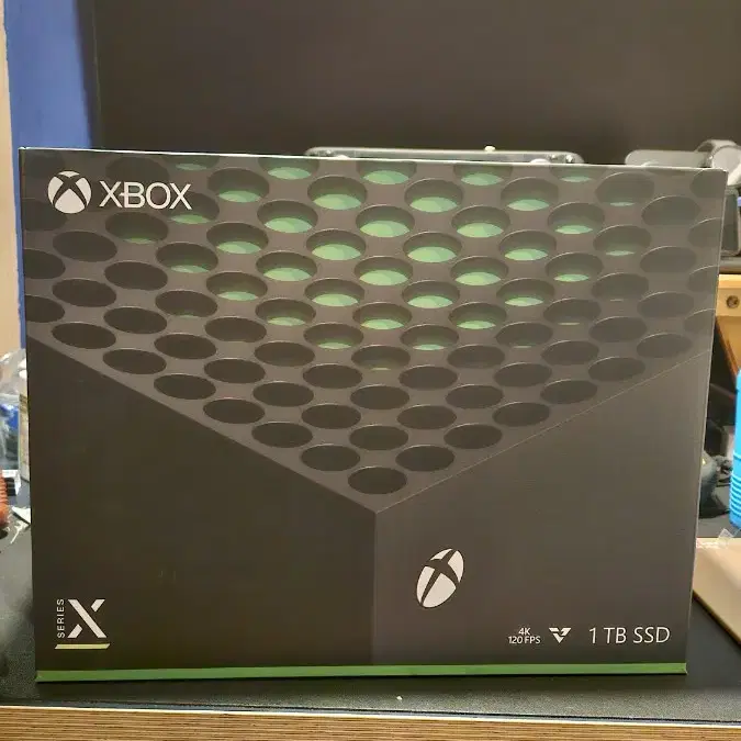 Xbox Series X 1TB + 컨트롤러 + 충전독 판매