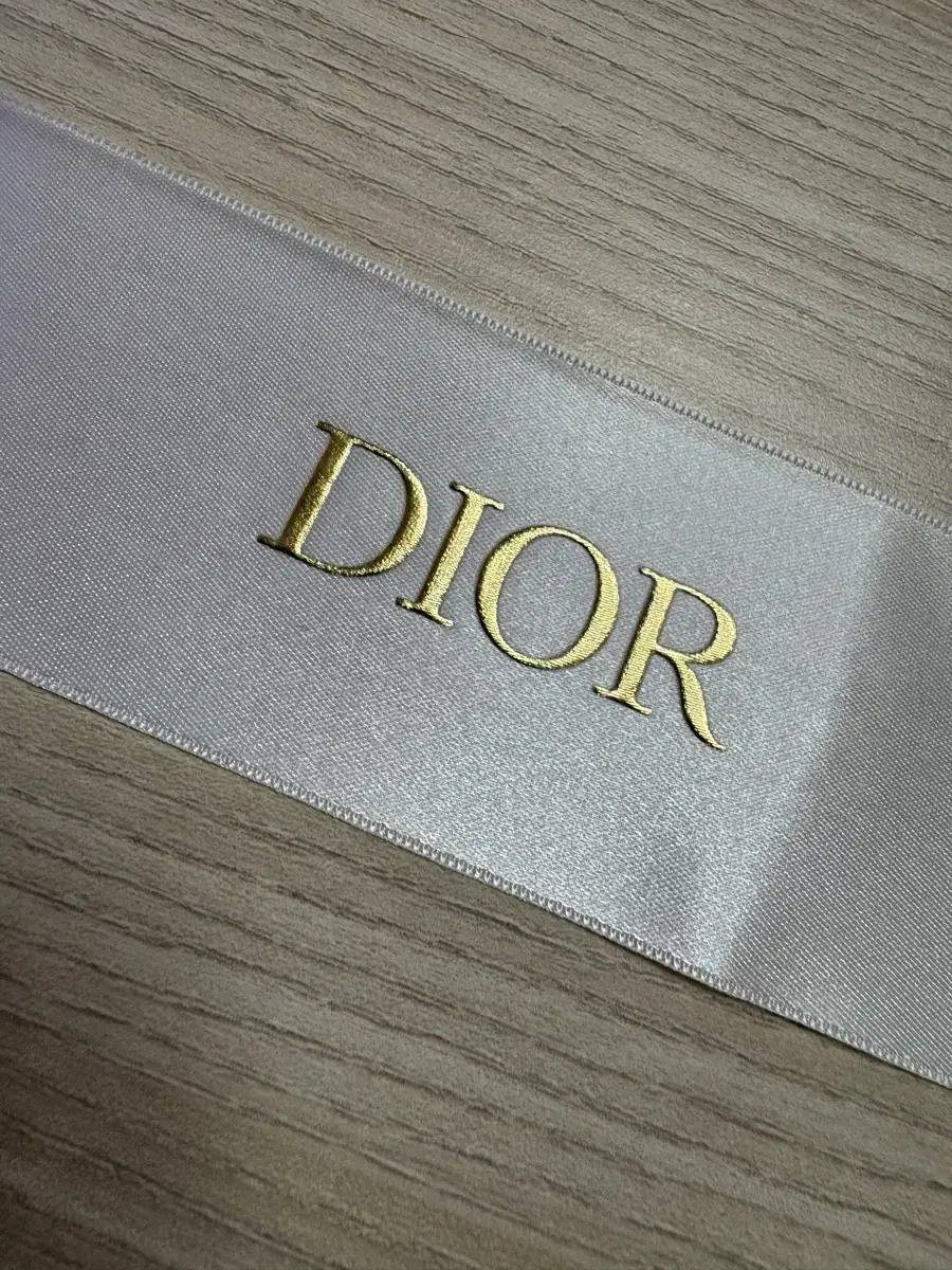 무료배송) 정품- 디올 Dior 리본끈 295cm