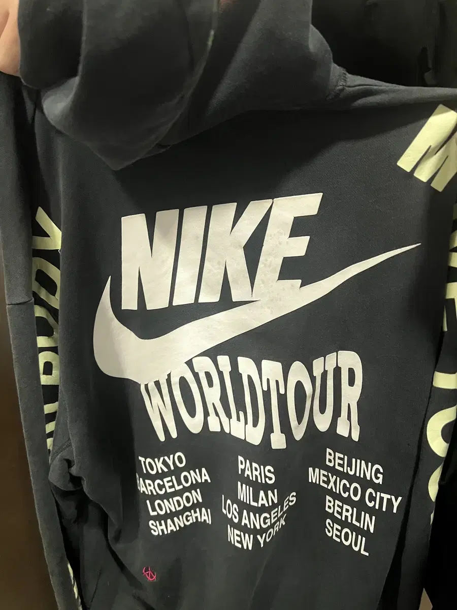 Y2k빈티지 한정판나이키후드nsw world tour pullover